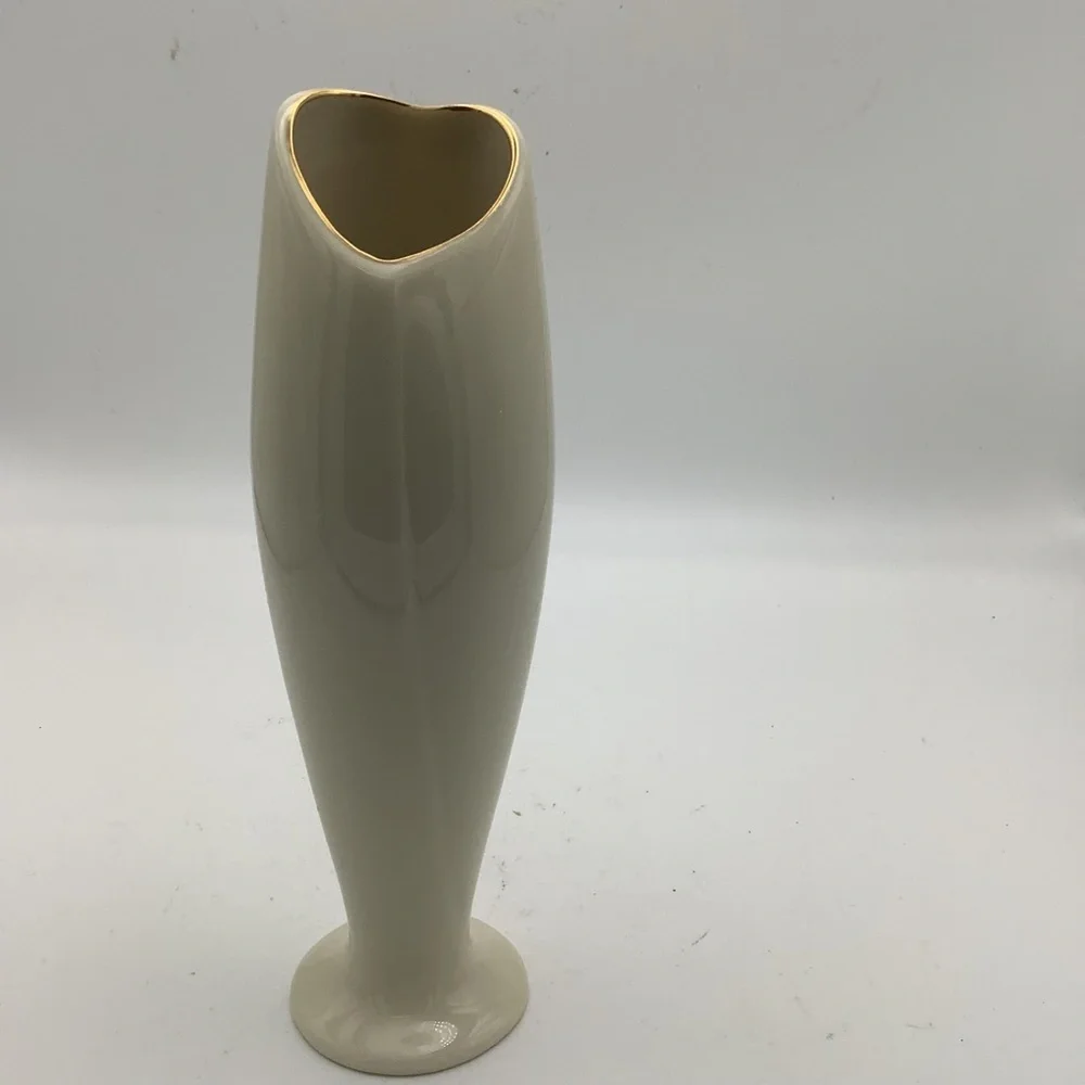 Lenox Footed Bud Vase with Gold Heart Shaped Rim
